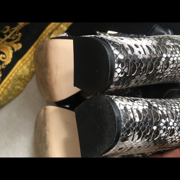 Calvin Klein black and white leather heels - Picture 4 of 8